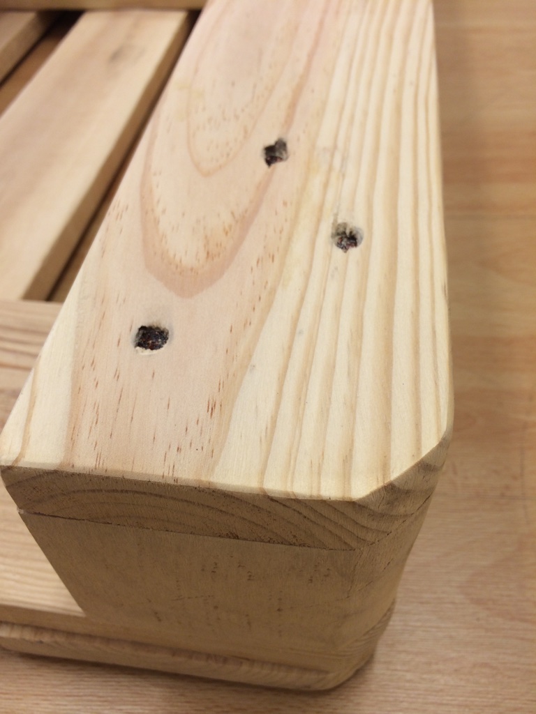 fabricar una mesa con madera palet